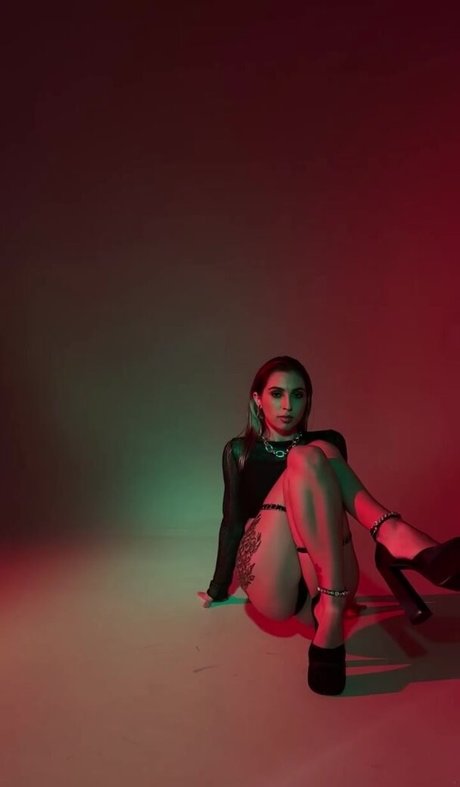 aisultana modèle img