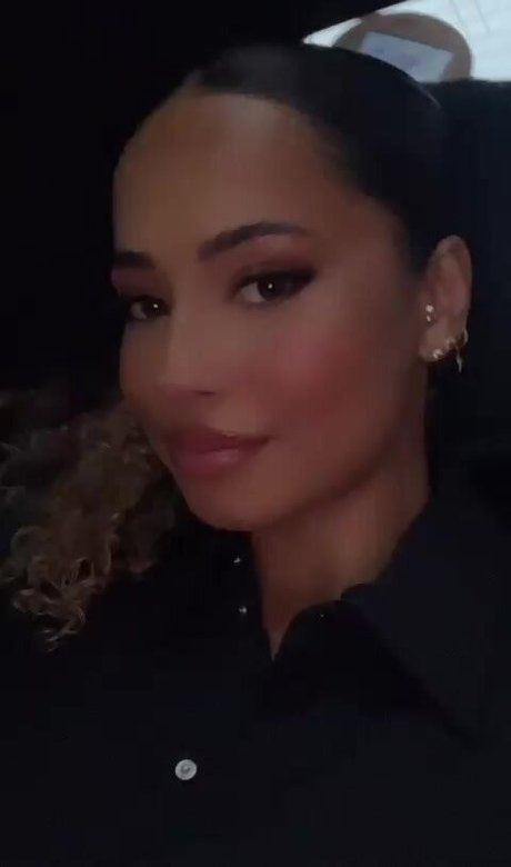 Amber Gill étoile adulte galeries