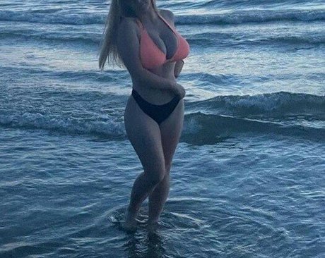 haileyyfriz étoile exclusive archive