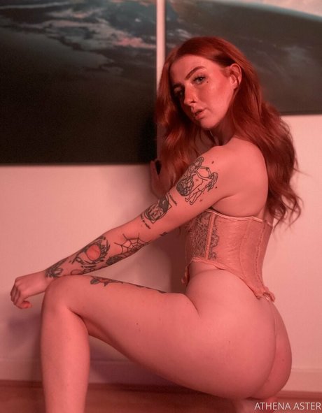 athenaaster modèle sexy galerie