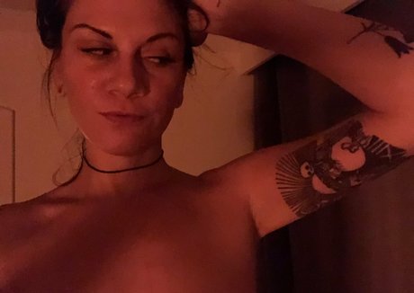 monalisawhoaa actrice sexy collection