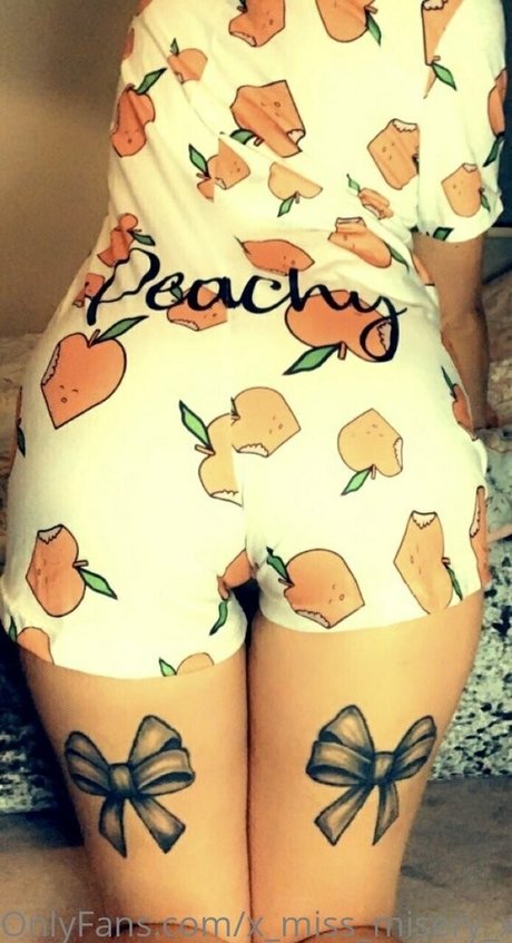 x miss misery x sexe star photo