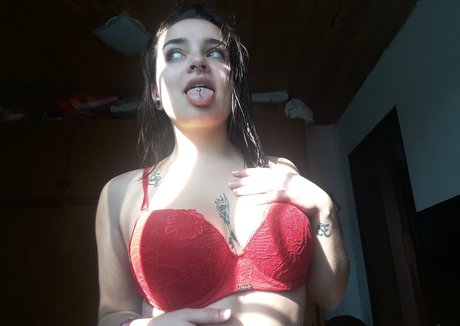 giuliibabyy haut modèle archive