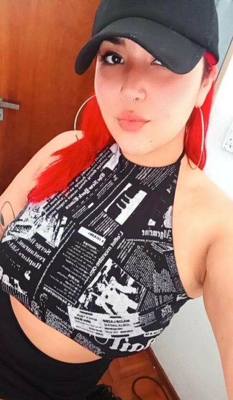 giuliibabyy modèle artistique des photos