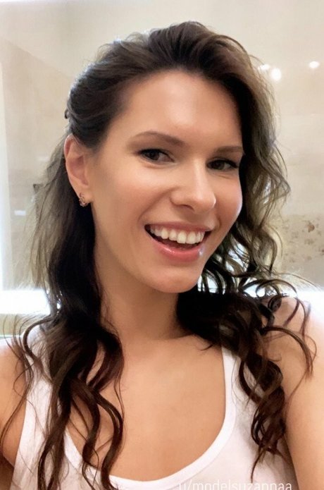 Suzanna De Rose belle star du porno image