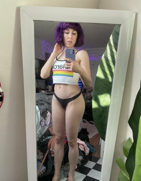 Darkch0mp actrice artistique des photos