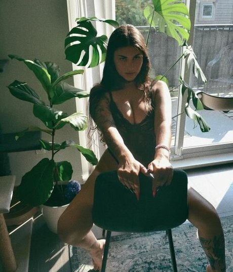 Angela Amethyst actrice adulte images