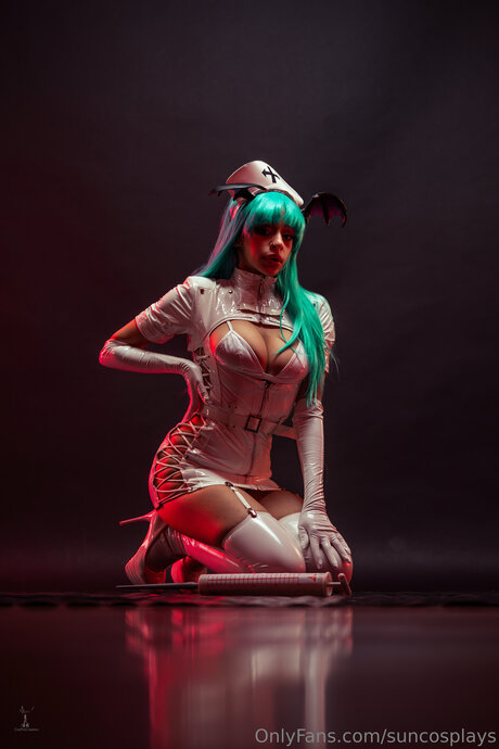 Suncosplays étoile adulte photos