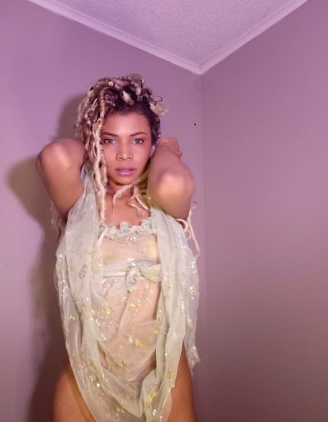 feliciathunnder actrice parfaite image