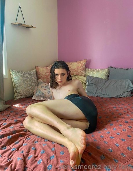 Venus Moorez modèle de haute qualité archive