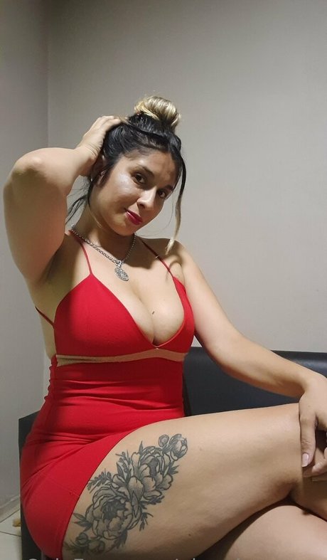 gros clitoris uniquementfans chaud nu image