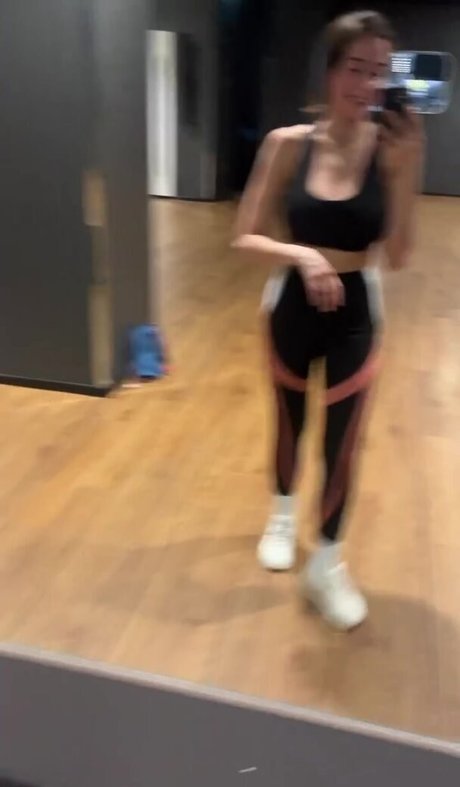 Daniela Derly étoile parfaite photo