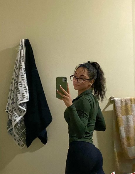 jeannnnnnn modèle de haute qualité photos