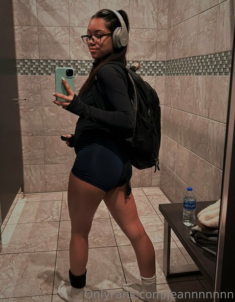 jeannnnnnn modèle artistique img