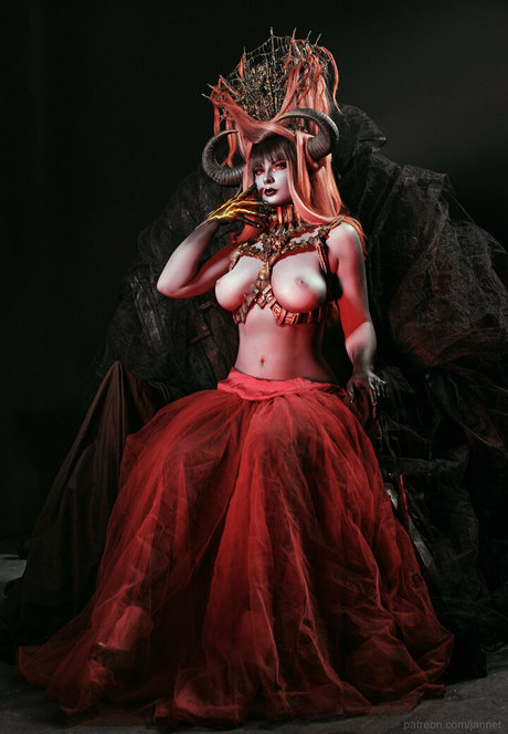 jannetincosplay étoile chaude des photos