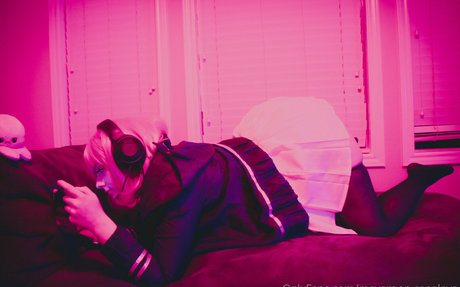 milf blonde aux courbes onlyfans xxx haute qualité photo