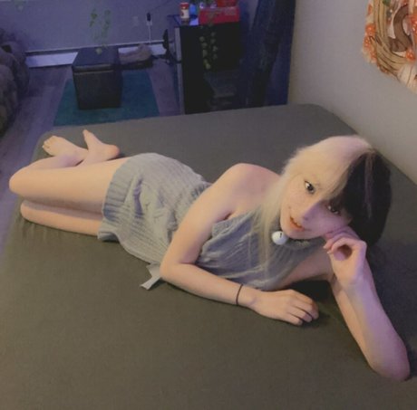 Shiruwu xxx star du porno archive