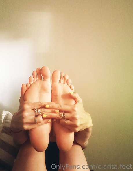 clarita feet star du porno chaude des photos