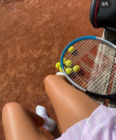 Anyatrades jolie étoile photos