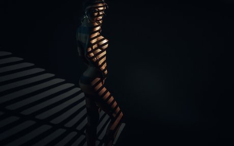 Nicoline Sophie star du porno des photos