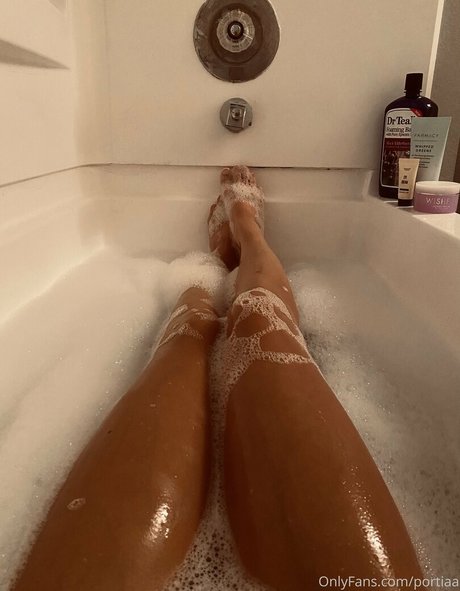 portiaa modèle sympa photos