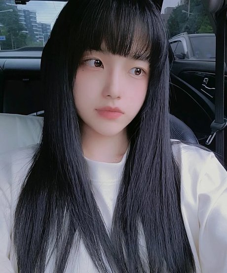 zlzzlz95 actrice photos