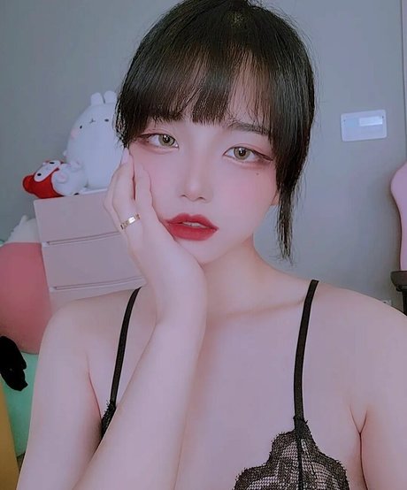 zlzzlz95 modèle xxx archive