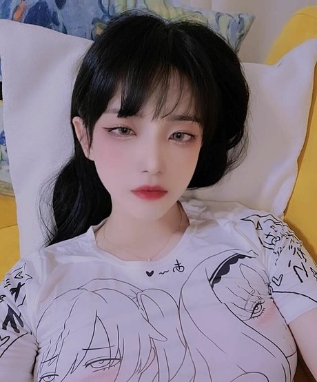 zlzzlz95 star du porno en haute qualité photos