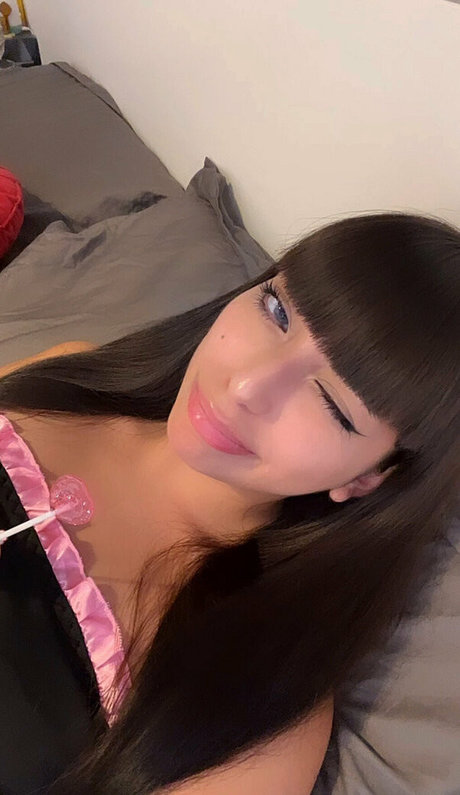 laalemonzz modèle de sexe des photos