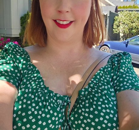 Ave Stone modèle chaud galerie