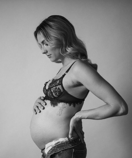 Julie Nolke star du porno érotique galeries