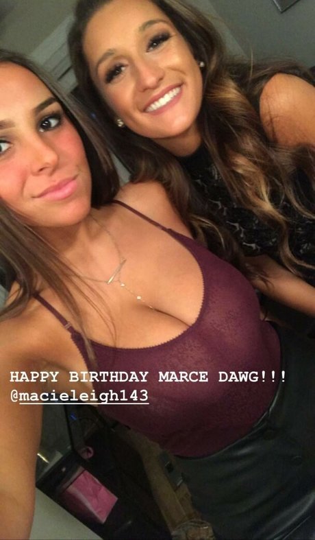 Faryn Corey star du porno xxx img