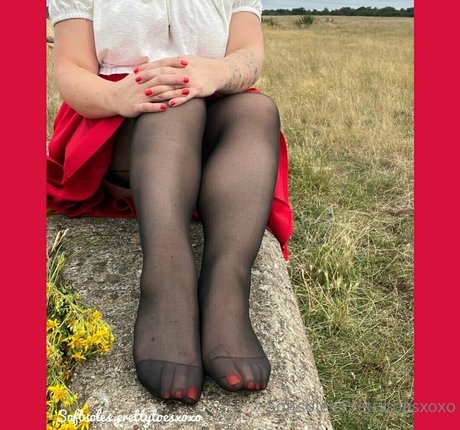 softsoles prettytoesxoxo xxx étoile photos