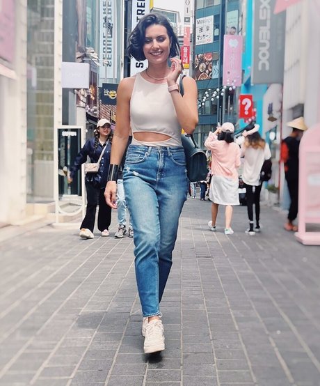 Nathalia Arcuri star du porno sympa galeries