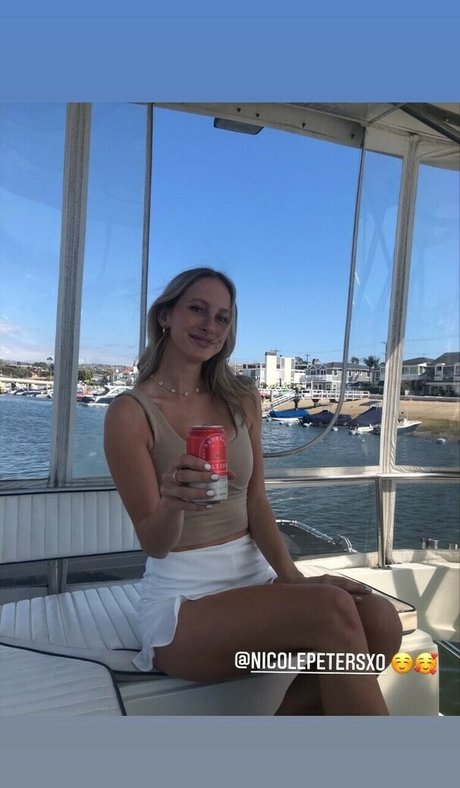 pom-pom girl blonde onlyfans art sympa collection