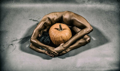 laetitiamodelfree modèle xxx photo