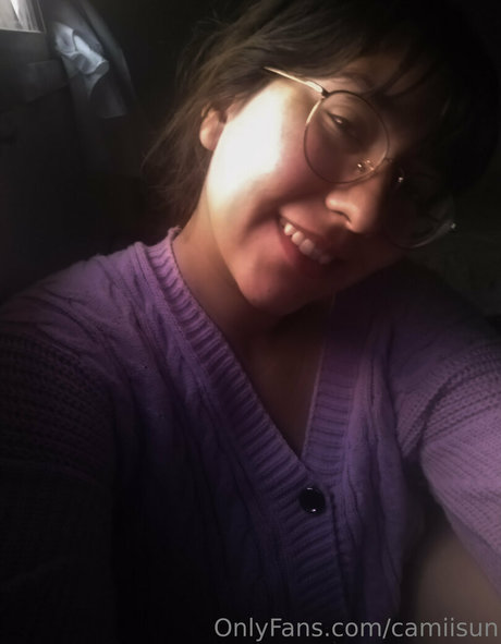 camiisun beau modèle des photos