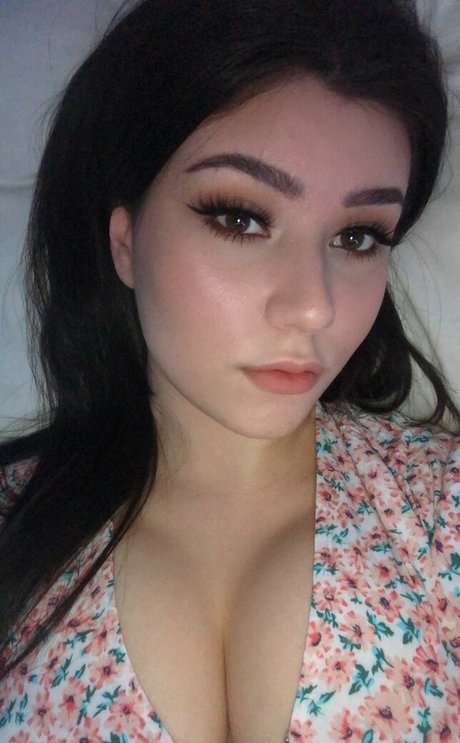 Yazzi modèle sympa archive