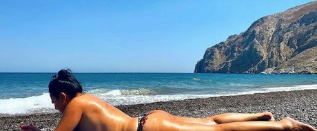 Angela Cavagna modèle xxx galeries