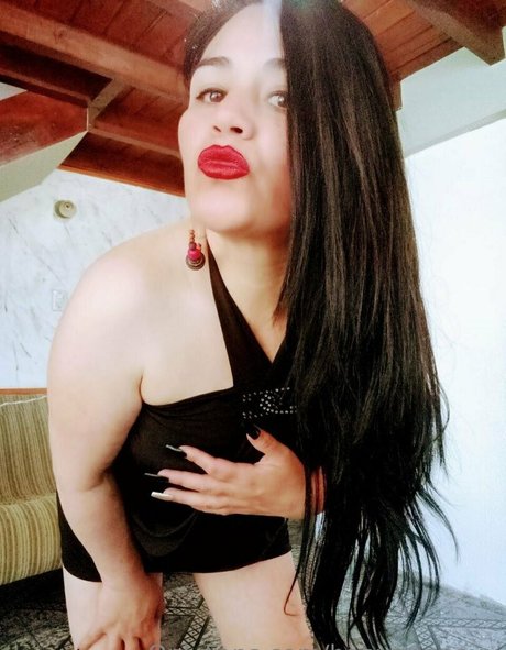 babyarianaxx modèle nu galerie