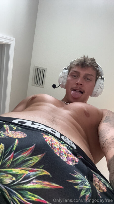 hungodeyfree modèle meilleur img