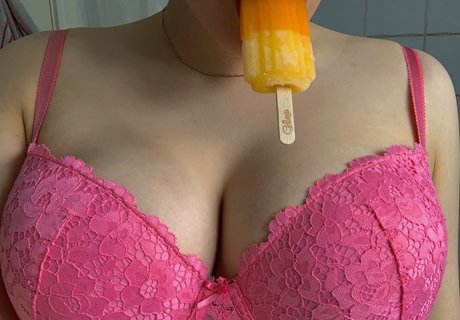 naughtyannmarie étoile exclusive galeries