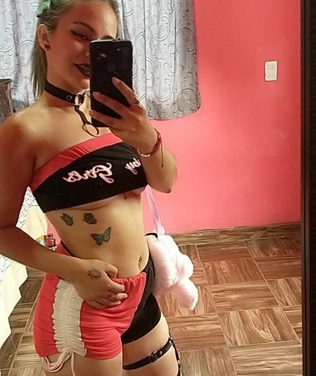 Raylene Moro étoile nue images