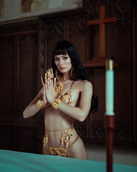 Saich0tic étoile sexy archive