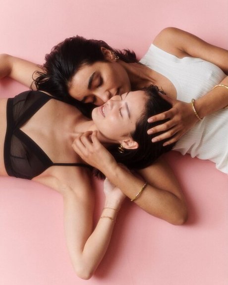 Elleerasmuss star du porno adulte galerie