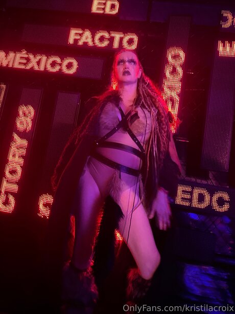 kristilacroix modèle parfait photo