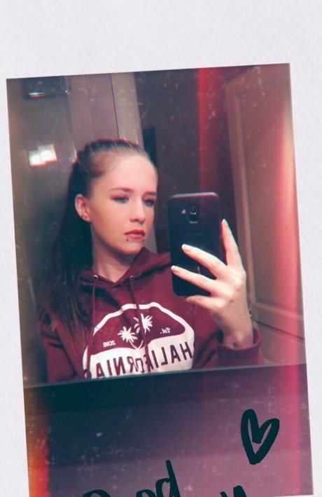 isabellaboth modèle érotique photos