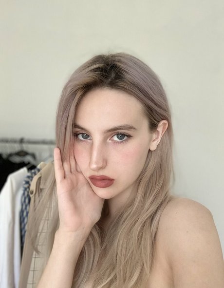 Anny Walker modèle de haute qualité galeries