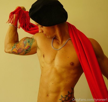 viktoronee art de star du porno archive