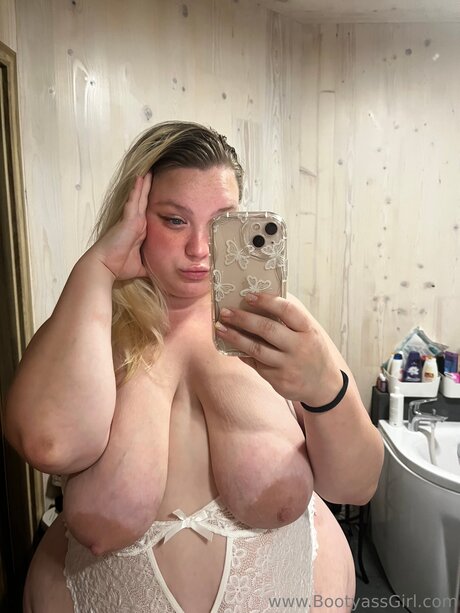 bootyassgirl actrice nue archive